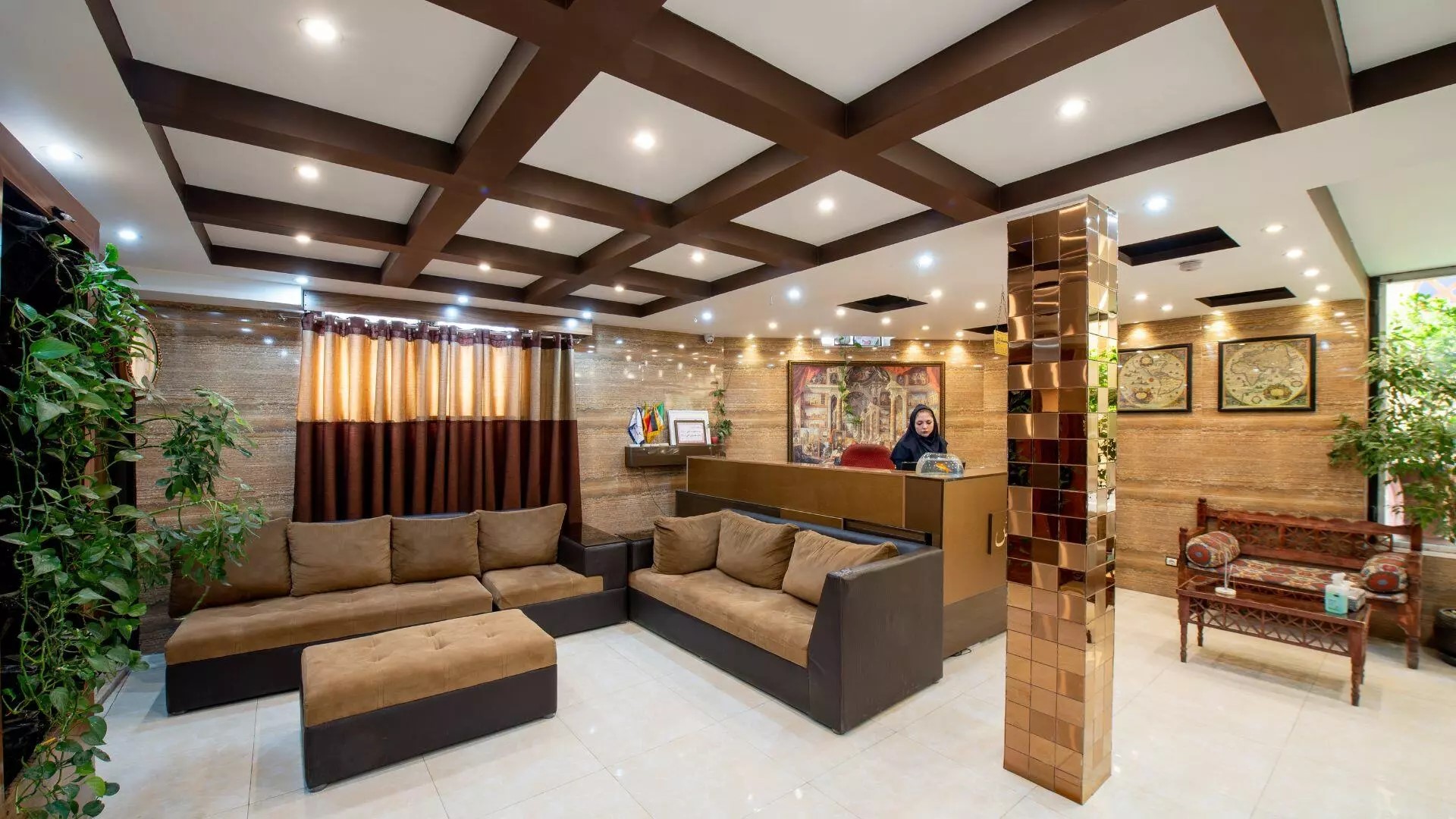PGTG_Keyvan_Hotel_Shiraz_Iran00