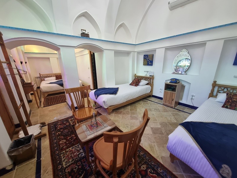PGTG-Givak-Traditional-Hotel-Kashan-Iran07