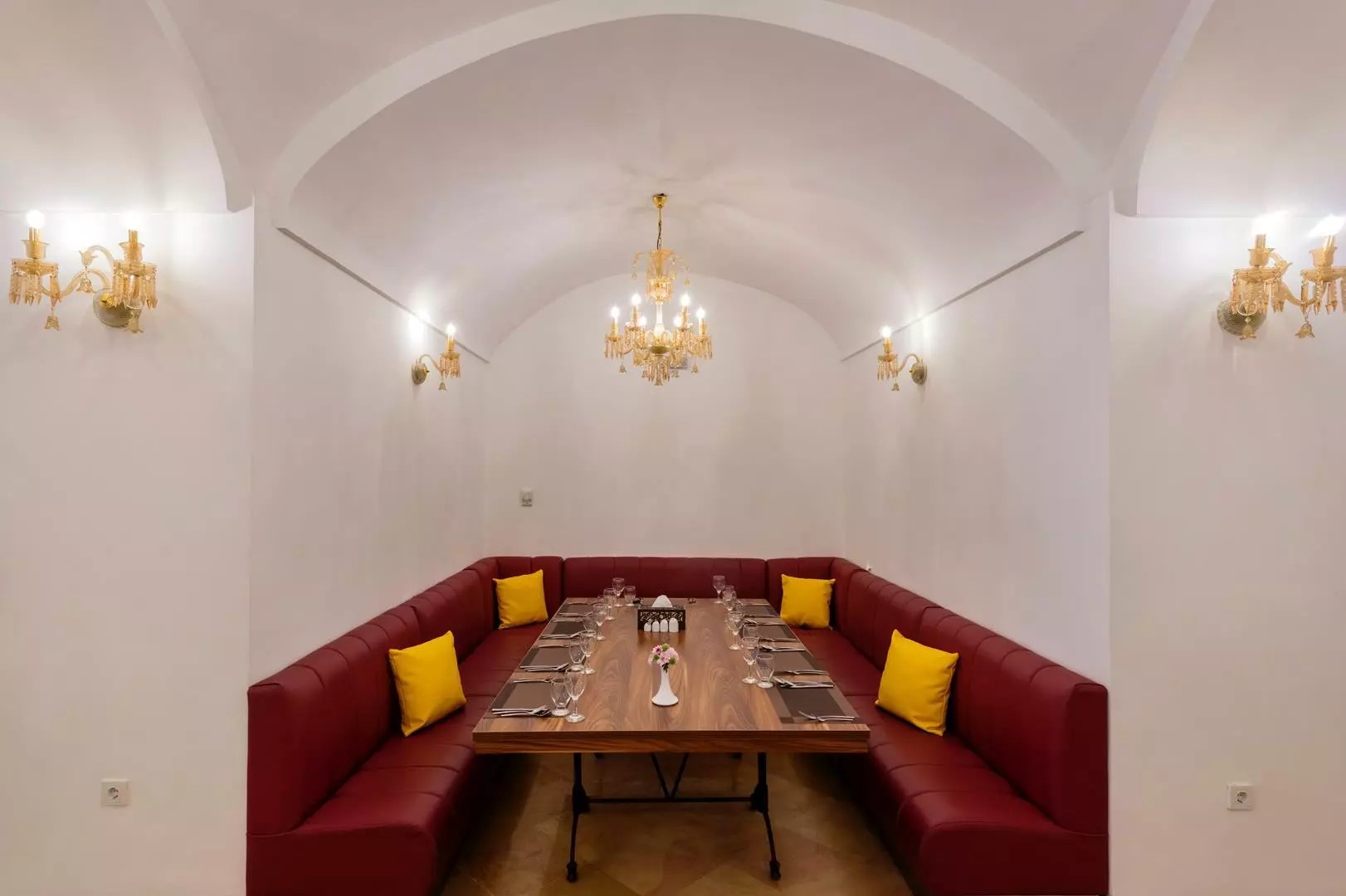 PGTG-Karvanika-Boutique-Hotel-Kerman-Iran05
