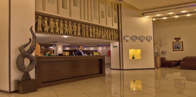 PGTG-Negarestan-Hotel-Kashan-Iran06