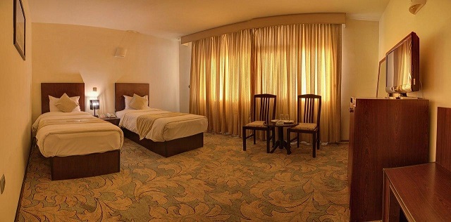 PGTG-Negarestan-Hotel-Kashan-Iran12