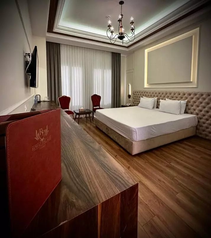 PGTG-Royal-Palace-Hotel-Tabriz-Iran00
