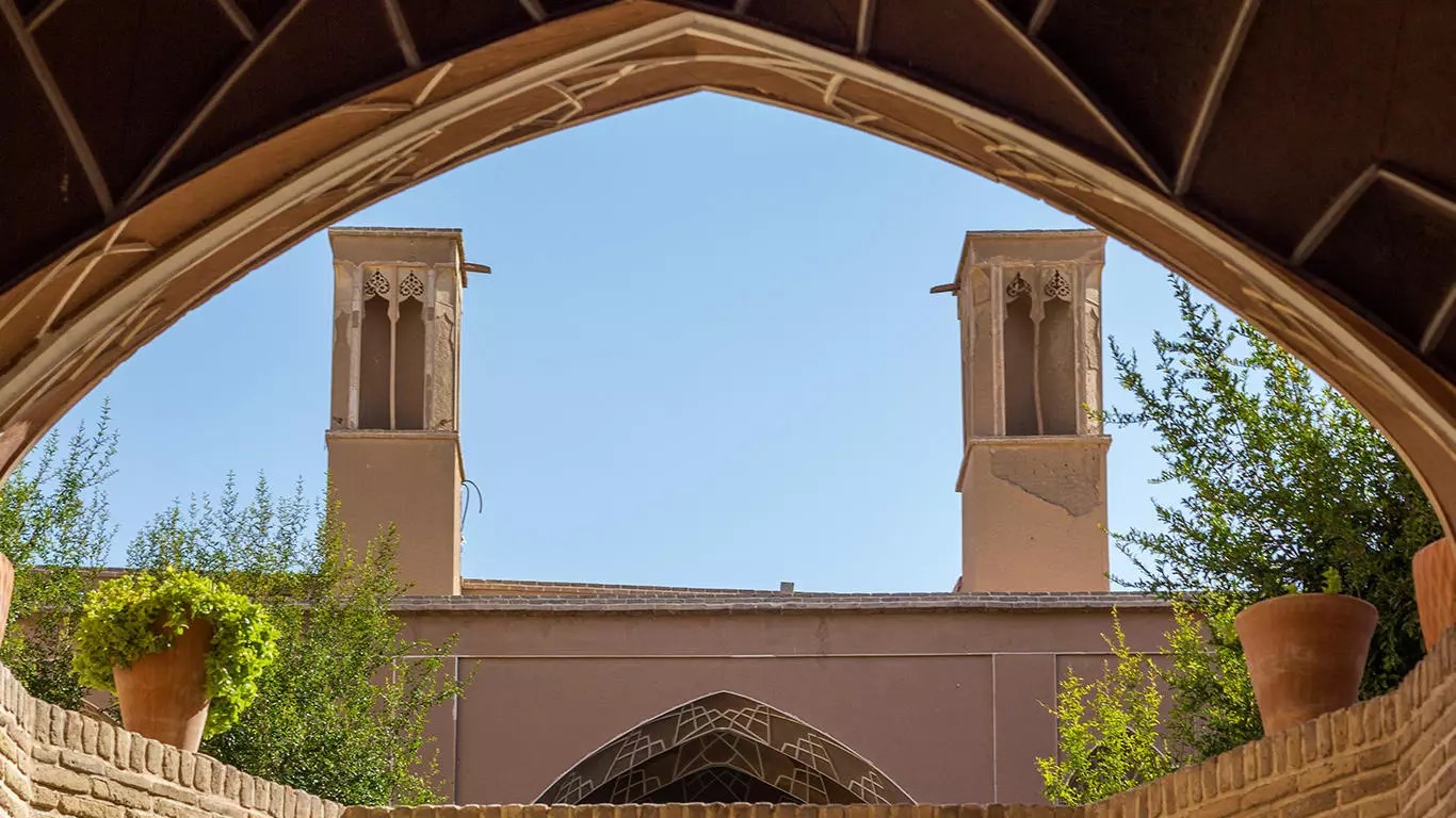 PGTG-Saraye-Ameriha-Boutique-Hotel-Kashan-Iran03