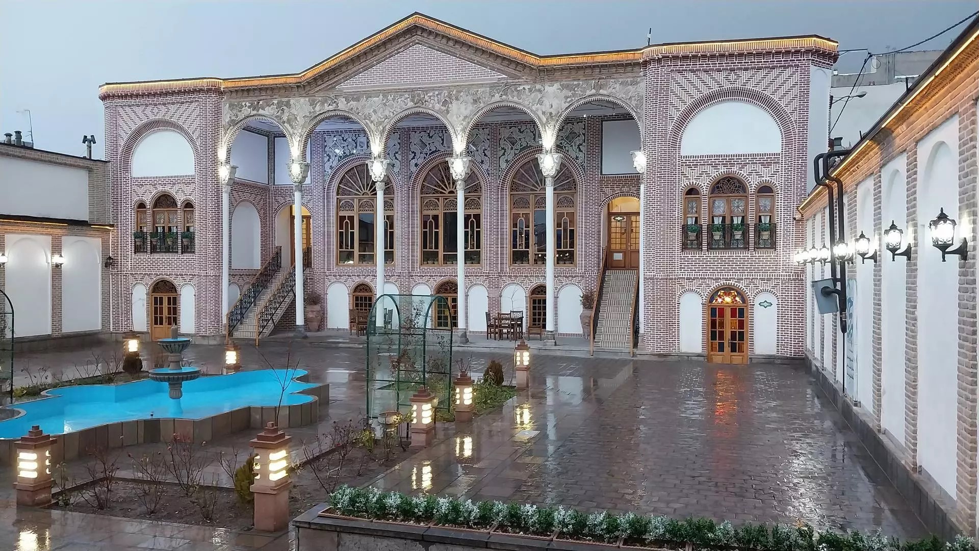 PGTG-Sorkheyi-Traditional-Hotel-Tabriz-Iran