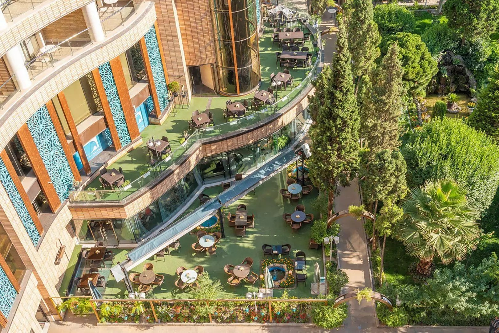PGTG_Kowsar_Hotel_Isfahan_Iran01